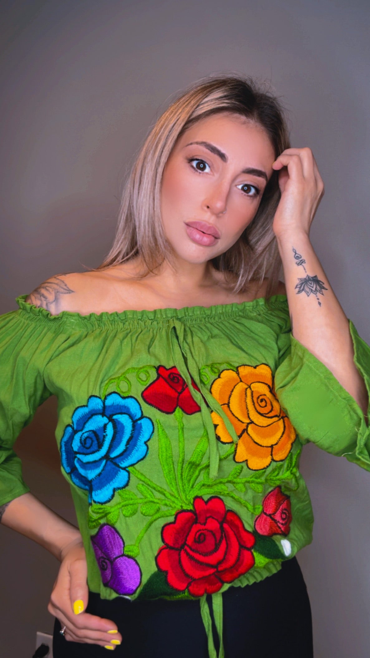 Bella (Green)