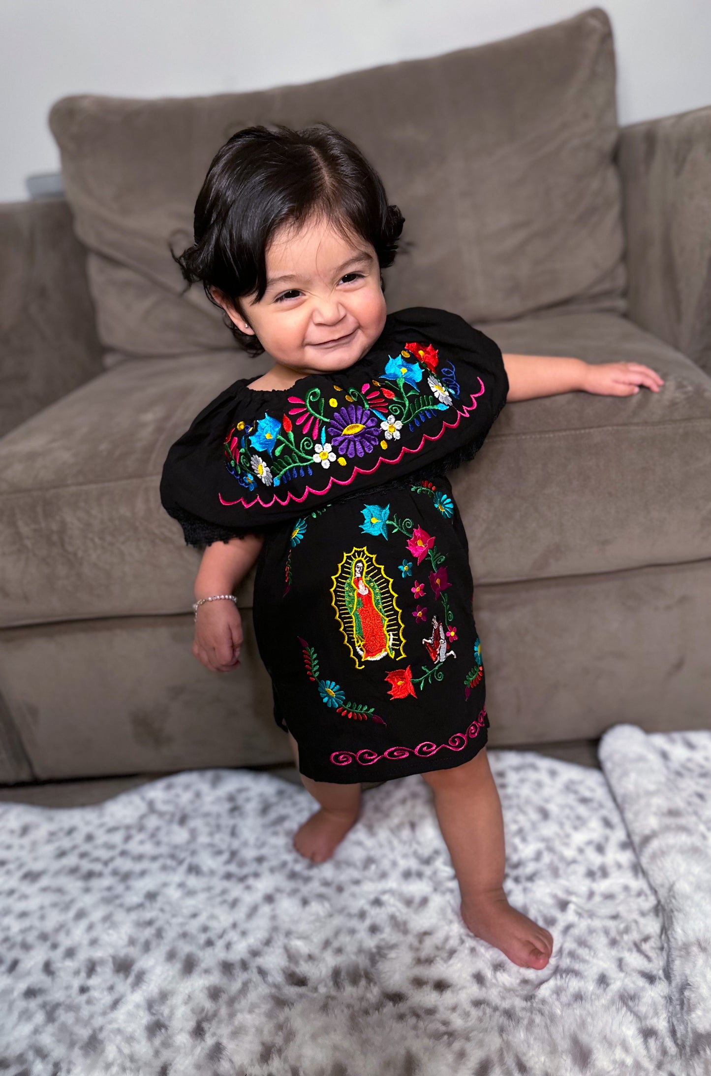 Vestidito Virgen de Guadalupe (black)